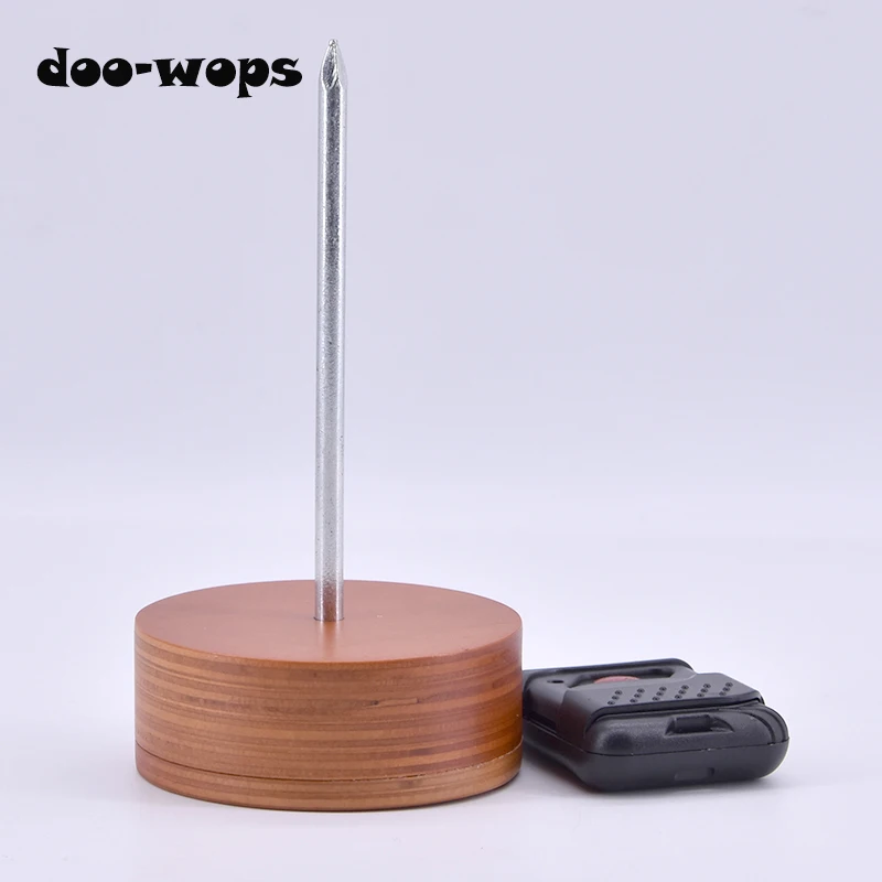 DevilsNail20GhostNailLaserEditionMagicTricksCrushPaperCup