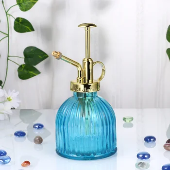 

1PC Glass Watering Can Retro Glass Mist Spray Kettle Portable Watering Pot Garden Art Watering Can Vertical Grain Glass Spray Bo