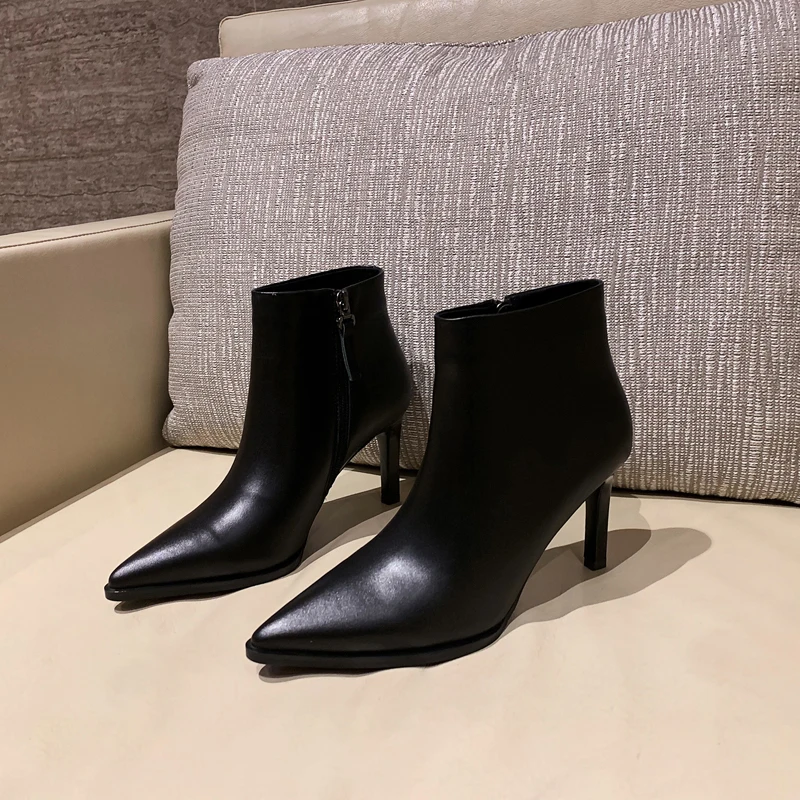 Botas mujer; ботильоны; женская обувь на высоком каблуке; обувь с острым носком из натуральной кожи в британском стиле; женские мотоботы; femme - Цвет: Черный