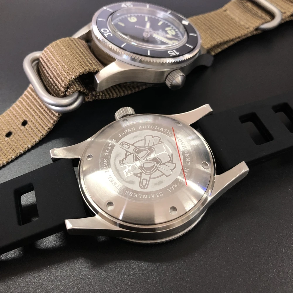 SD1952 Нержавеющая сталь 300M Водостойкий керамический безель Steeldive NH35 Dive Watch