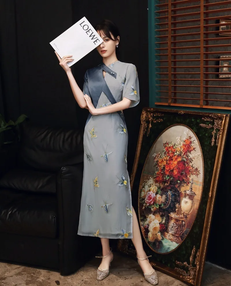 

autumn and winter cheongsam new stitching embroidery new style retro fashion slim slimming temperament improved long cheongsam