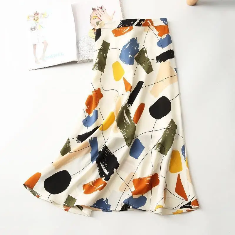 

Korean England Office Lady Simple Graffiti Satin Elegant Summer Mini Skirt Women Faldas Mujer Moda Skirts Women Plus Size XXXL