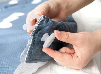 

100pcs Blankets Quilt Cover Clips Fasteners Clip Fixer Plastic Comforter Bed Duvet Donuts Gripper Holders Tool Parts Of Bed