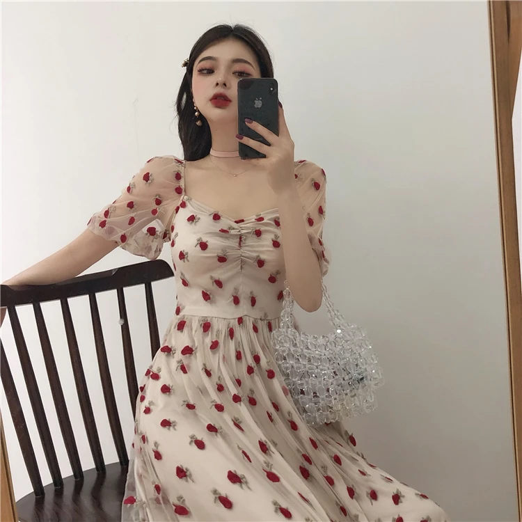 

2019 Women Summer Dress New Women Clothe French Retro Rose Pattern Backless Dress Puff Sleeve Stitching Mesh Fairy Vintage Dress