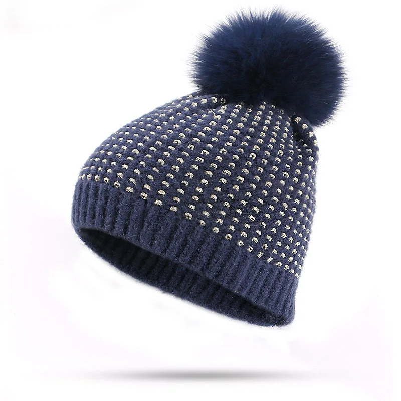 Skullies зимняя шапка Роскошное Качество помпон из лисьего меха шапки Золотая проволока шапочка высокого качества для девочек женские зимние шапки для женщин - Цвет: C