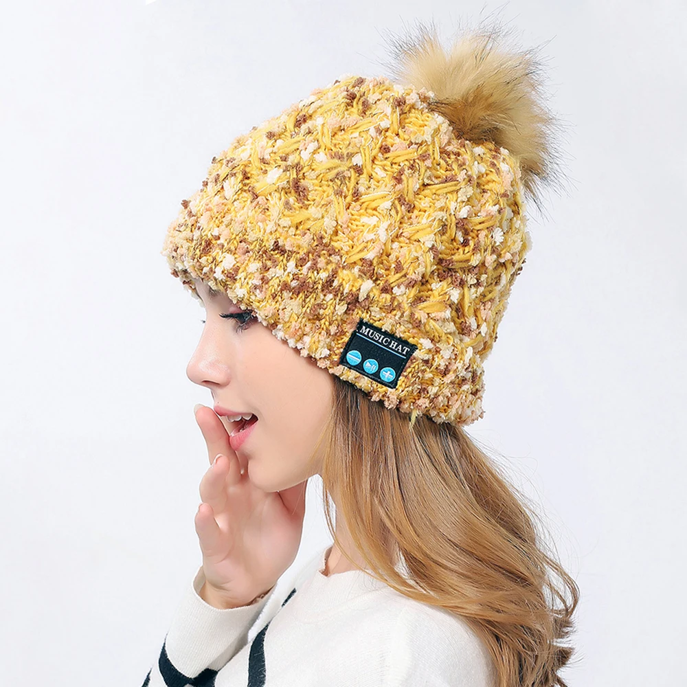 Woman Bluetooth 4.2 Beanie Hat Pom Pom Winter Knit Music Hat Cap Wireless Headphones Bluetooth Hat Birthday Christmas Gifts