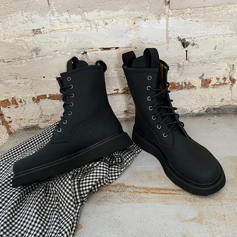 Flat Platform Chunky Sole Chelsea Boots Women Designer Fashion Shoes White Black Leather Motorcycle Boots