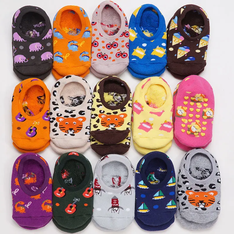 Рисунок 3 - Милые детские носки из мультфильма