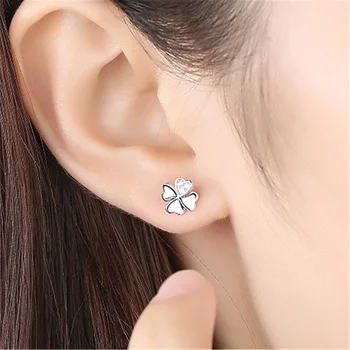 

Korean-Style Silver Clover of Four Leaves Ear Stud Female Temperament Korean Cool Trendy Normcore Style Silver Earrings