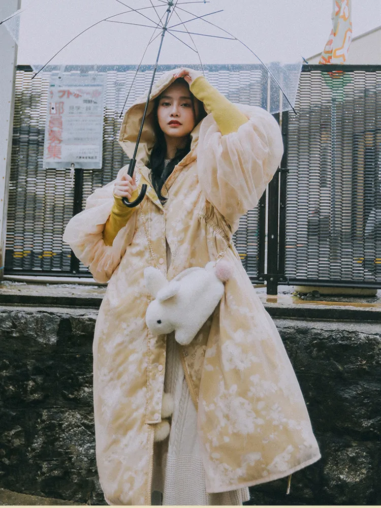 

Original Design AIGYPTOS Women Winter Sweet Lolita Lantern Sleeve Floral Print Causal Loose Hooded Organza Yellow Puffer Jacket