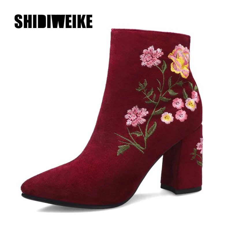 

2019 New Women's booties fashion Embroider warm Pointed Toe Square high heels Flock zipper ankle boots size34-43 J639