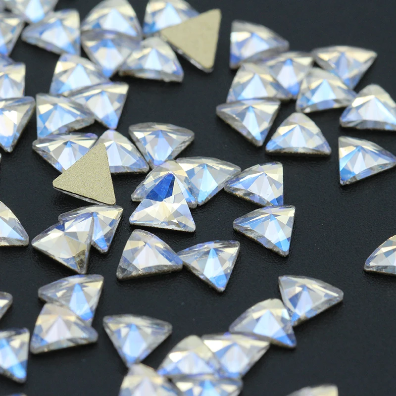 

Pretty Triangular Flatback Gule on Crystal Rhinestones Flatback Top Stone Glass Strass Decoration Perfect for Nails Art Craft