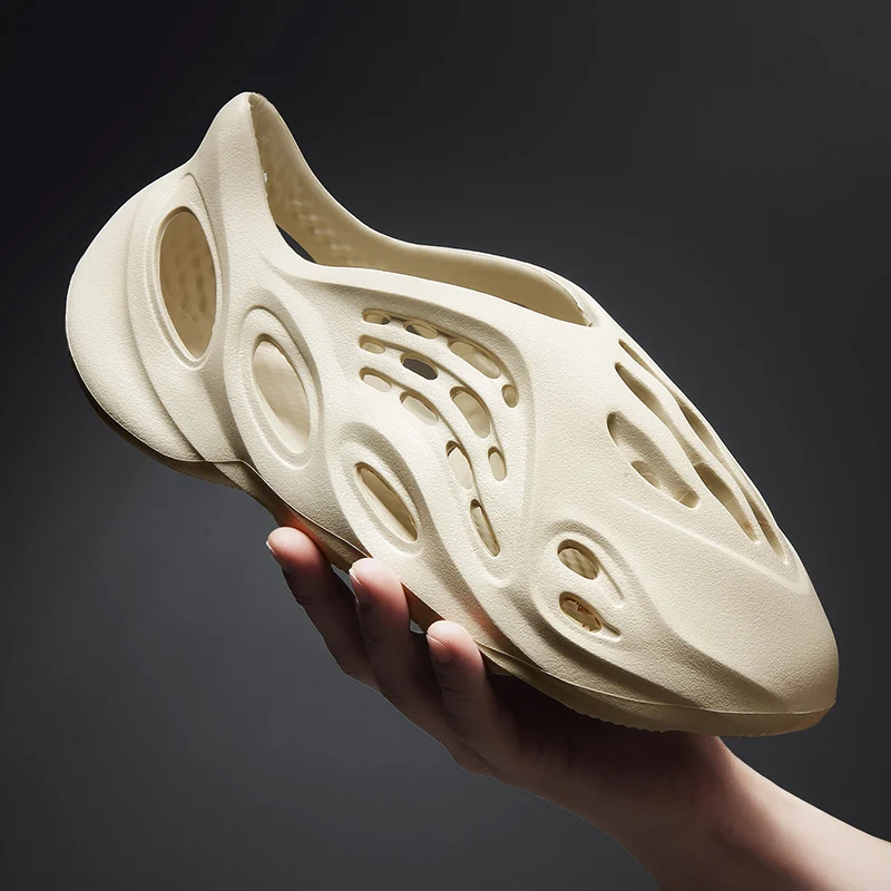 2020 new fashion EVA unisex Kanye female foam runner summer men's non-slip casual beach slippers male sandals hole garden shoes