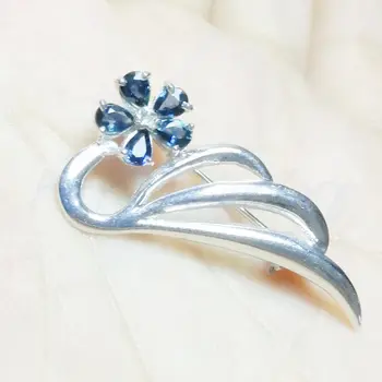 

Natural sapphire flower brooch pins Free shipping 925 sterling silver 0.3CT*5PCS gemstone C971702