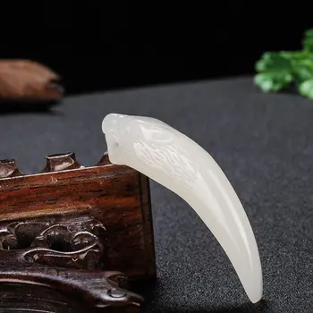 

Natural Hetian Jade Necklace