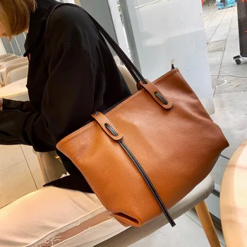 

Bags Women's Large Capacity Shoulder Bag 2020 New Fashion Handbags Leather Women's Bag Simple Tote Bag