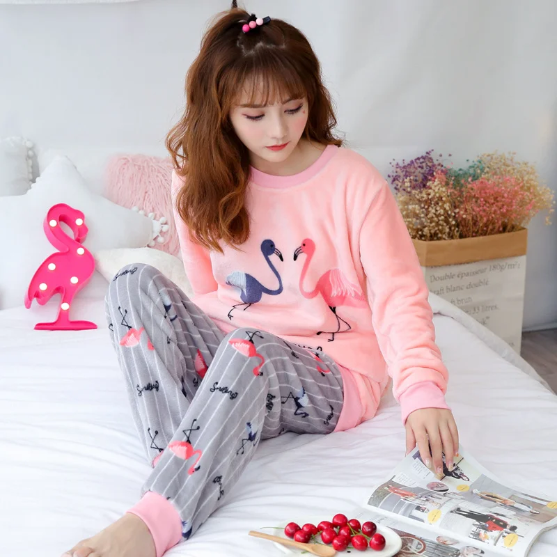 Thick Warm Flannel Pajama Sets For Women Winter Long Sleeve Coral Velvet Pyjama Girls Cute Cartoon Honey Bee Sleepwear Suit - Цвет: A