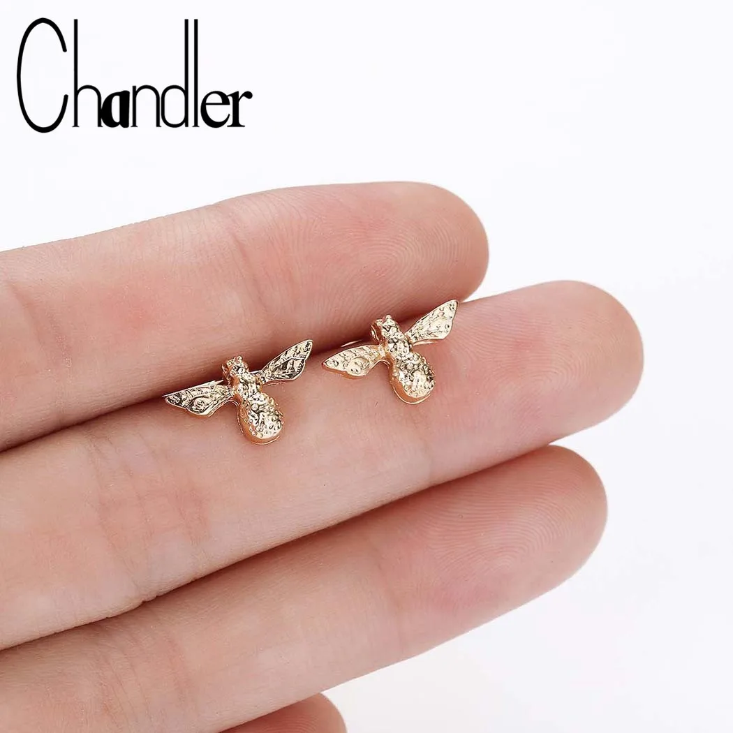 Чандлер милые маленькие шмели гвоздики Пчелка серьги для женщин насекомое летающая птица мед творческие серьги в виде пчел Золото Серебро Цвет Bronics