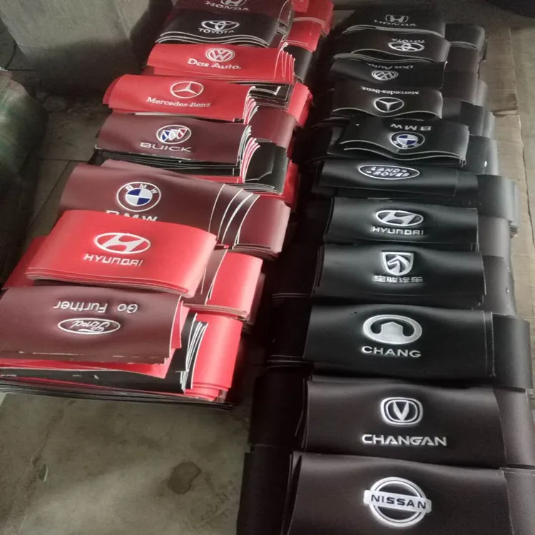 

Car floor mats with Logo/Brand Logo for Toyota Camry Corolla RAV4 Mark X Verso FJ Cruiser 5D car styling carpet rugs liners