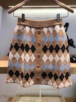

2020 Summer Temperament Lady Blended Diamond Plaid Jacquard Knitting Half Body Skirt Female 91162