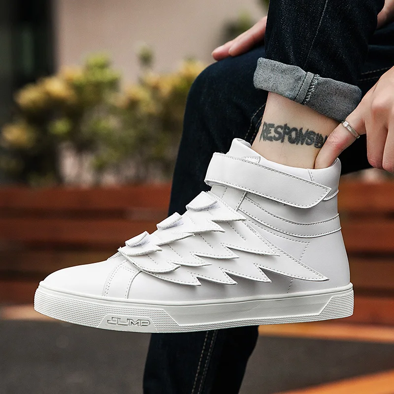 Designer Fly Wings Men Sneakers New Fashion Men Hook& Loop Casual Boots Flats High Top Kanye West Shoes