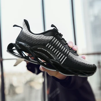 

2020 Light Non-slip Men Sneakers High Quality Plus Size Men's Sports Shoes Comfortable Breathable Outdoor Running Shoes Zapatos