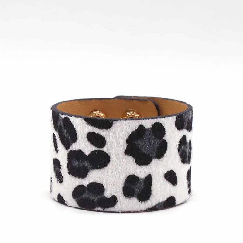 Leopard Big Round Circle Leather Bracelets Women Fashion Girl Bangle Female Jewelry Design Geometric Big Statement Jewelry Gifts
