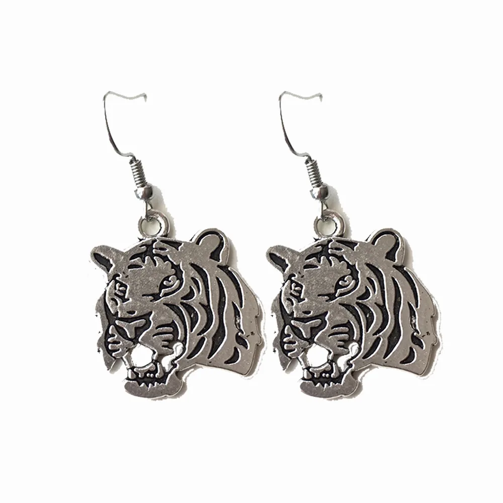 11639152266_761001000