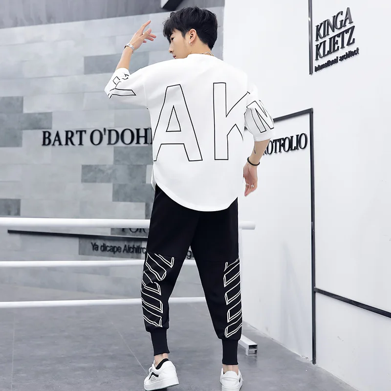 

Summer New Style Men Leisure Set Youth Trend of Fashion Crew Neck Loose-Fit Half-sleeve Shirt T-shirt Trousers Two-Piece Set