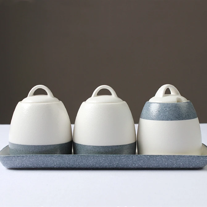 Japanese Style Snow Glaze Ceramic Flavoring Bottle Pot Salt Pot Kitchen Supplies Flavoring Bottle Set Seasoning Jar Spice Jars