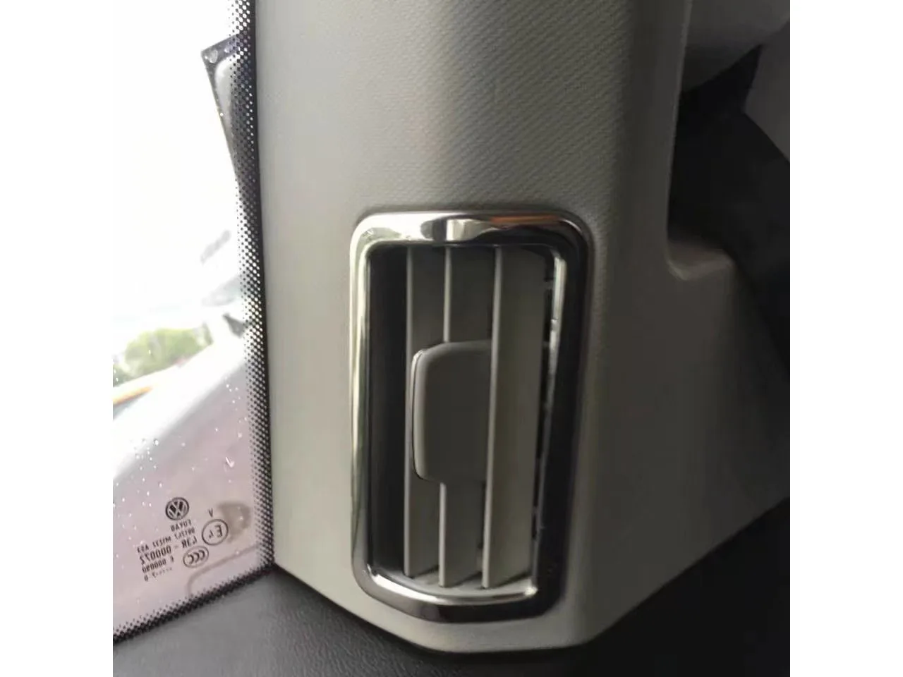 19-Audi Q3 Rear Air Vent Q3 Only Modified Rear Air Outlet Sequin Decoration