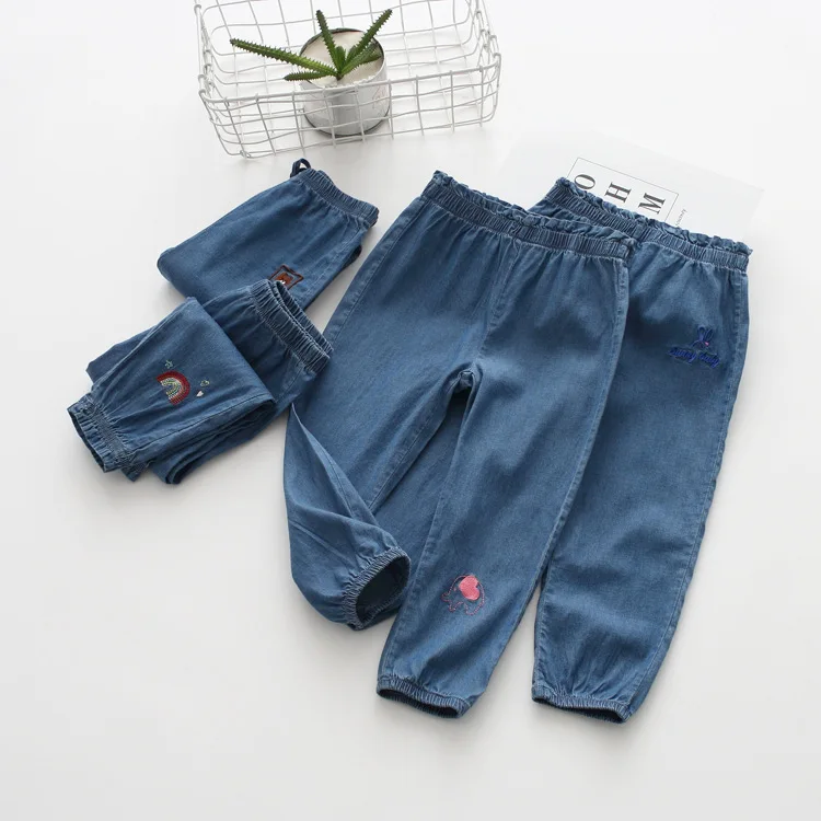 Весенние новые стильные детские штаны в Корейском стиле эластичные джинсы из тенселя с вышивкой для маленьких девочек