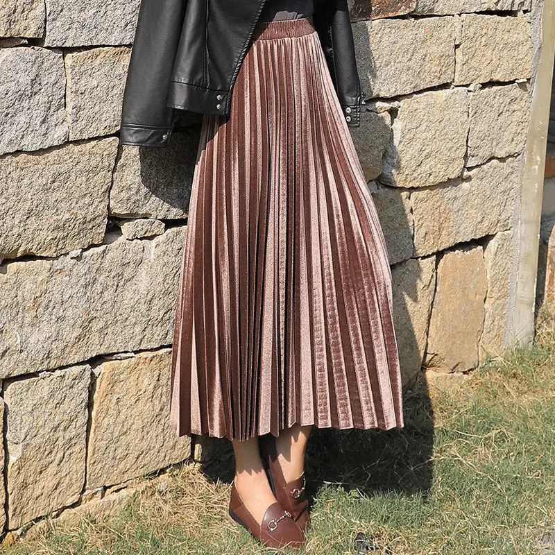 High Waist Pleated Skirts Women Long A Line Female Autumn Winter New Gold Velvet Skirt Thin Large Size Big Hem Black Long Skirt - Цвет: champagne