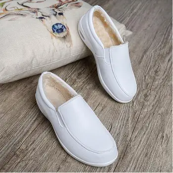 

QSR Winter Add wool warm cushion nurse shoes white slope heel anti-skid leisure shoes women's mother white shoes work shoes