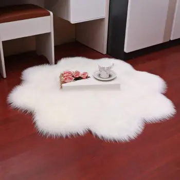 

60*60 Soft Washable Floor Rug Plum Blossom Shape Area Rugs Sofa bedside Mat Pad Faux Fur Warm Cushion Floor Mat Home Decoration