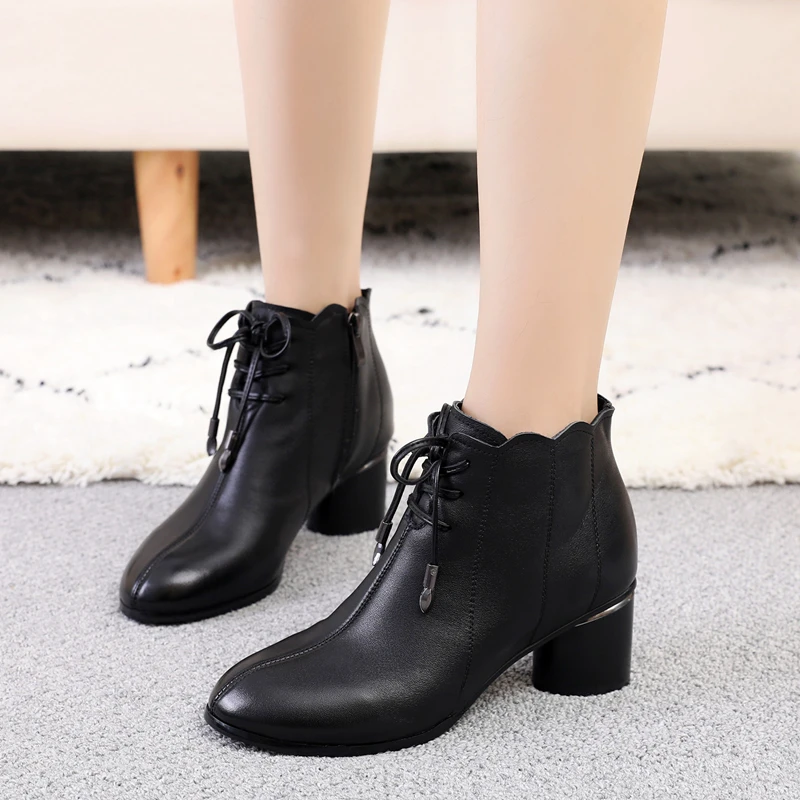 

Zapatos De Mujer Autumn Winter Chelsea Boots Genuine Leather Short Plush Square Heel Ankle Boots Lace Up Round Toe Shoes LM0029