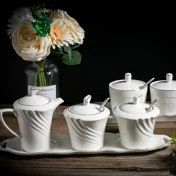 

European Style White Ceramic Cruet Sealed Cans Spice Pepper Bottle Oiler Seasoning Box Kit Household Kitchen Supplies