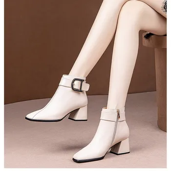 

Square head autumn and winter boots explosion models solid color belt buckle women's boots thick with medium ankle boots women