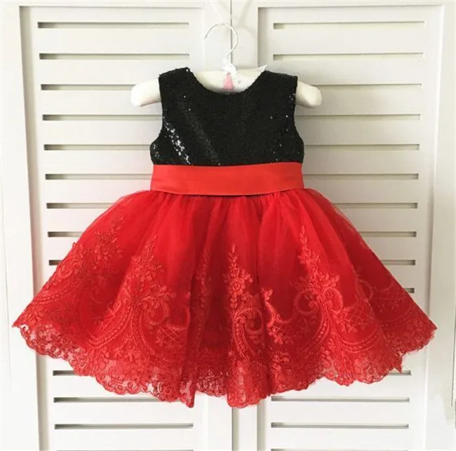 

New Baby 1st Birthday Party Frocks With Bow Toddler Pageant Gowns Sequined Top Flower Girl Dress Formal Wears