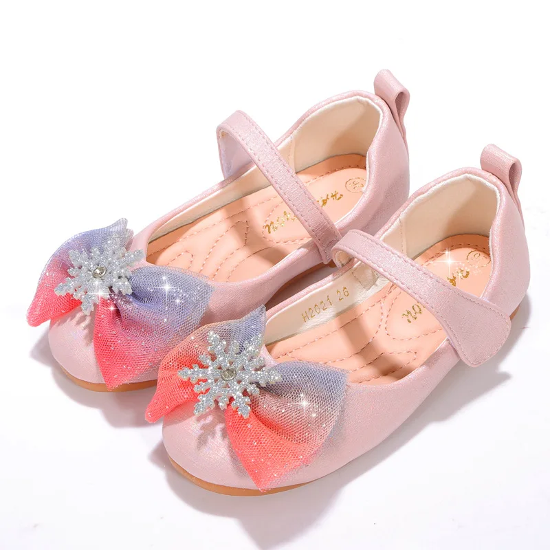 

Новинка 2023, корейские кожаные туфли для девочек, обувь на мягкой подошве для принцесс, детская обувь, повседневные модные сандалии, популярные детские туфли