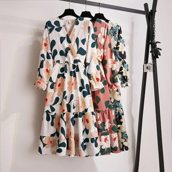 

COIGARSAM Print Women dress V-Neck Dresses White Black Brick Red 8146