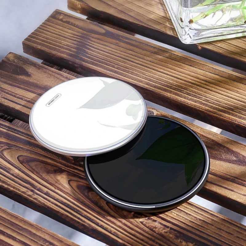 15W Qi Wireless Charger For iPhone 13 13Pro MAX 12 13 mini Induction Fast Magnetic Wireless Charging Dock Pad For Samsung Xiaomi