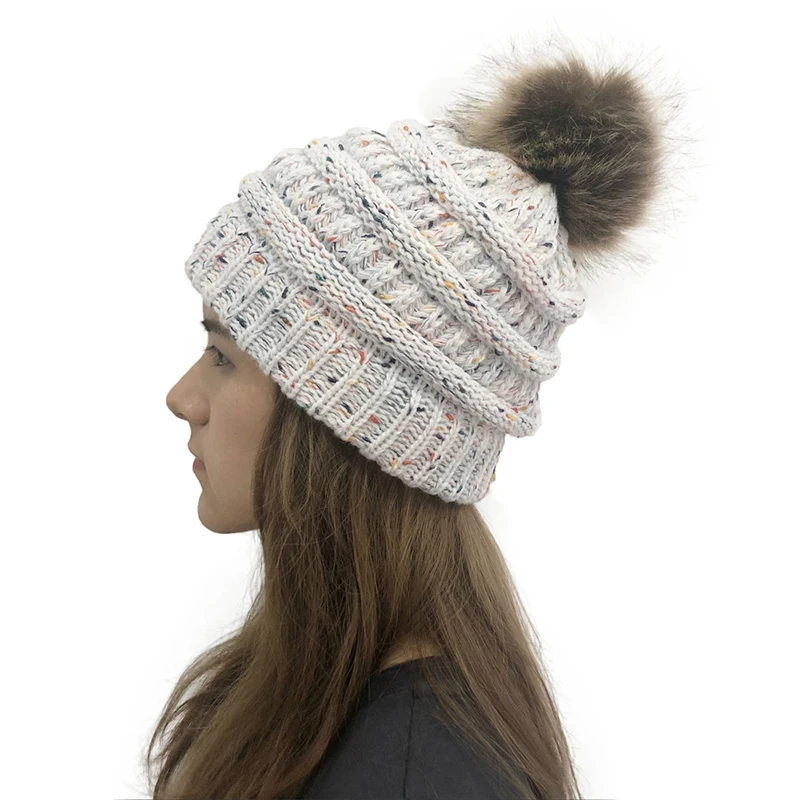 Белый Модная женская зимняя шапка с помпонами Skullies Beanies зимняя Модная вязаная шапочка из хлопка очаровательные женские мягкие теплые шапочки шапки - Цвет: Белый
