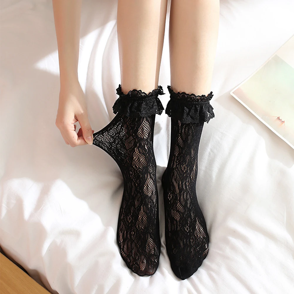 

Women 2020 Sexy Lace Floral Socks Summer Mesh Socks Lace Ruffle Elastic Fishnet Short Transparent Socks Princess Socks
