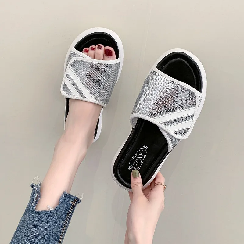 

Sandals Women's Summer Outer Wear 2019 New Style INS Fashion Versatile Online Celebrity Sequin Slipper Student Casual Sandals