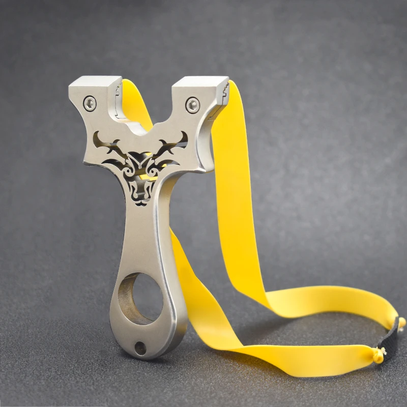 

New Bullfighting Pattern Slingshot 304 Stainless Steel Material Flat Rubber Band Fast Pressure Design Outdoor Shooting Catapult