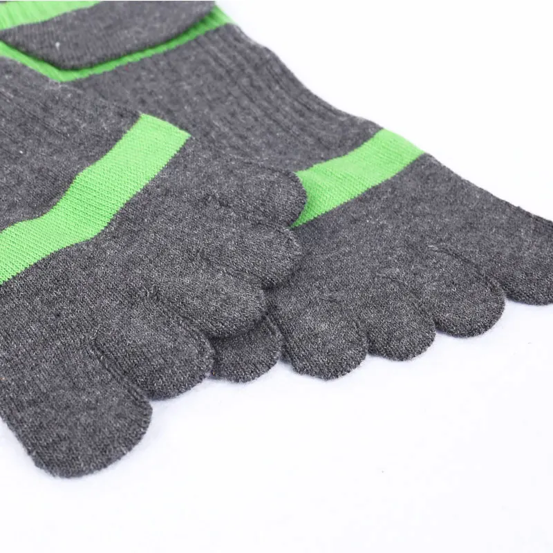 Men Sports Socks Boys Cotton Finger Breathable Five Toe Socks Pure Sock New