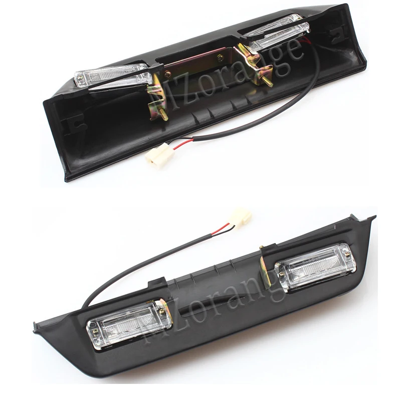Tanie MZORANGE tylne lampa oświetlająca tablice rejestracyjną światła z powrotem w drzwi do v32 V33 dla Mitsubishi Pajero do MONTERO tylny stop lampy z żarówki 1990 2000