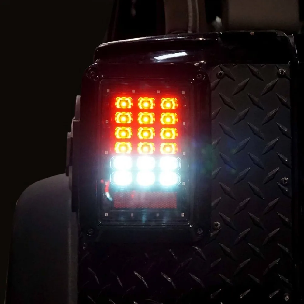 JK-TAILLIGHT-BLK_011__66450.1506474787