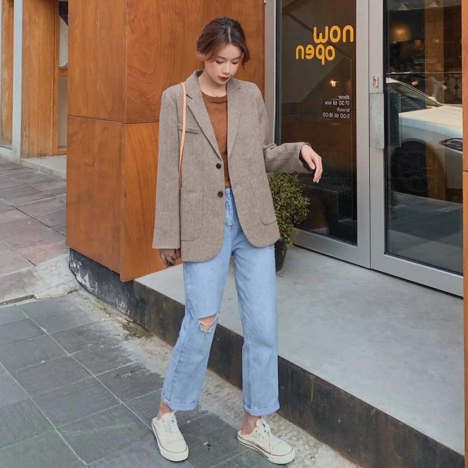 

Photo Shoot Early Autumn New Style INS Retro British Style Herringbone Single Breasted Elegant Ol Short Small Suit Coat Women's